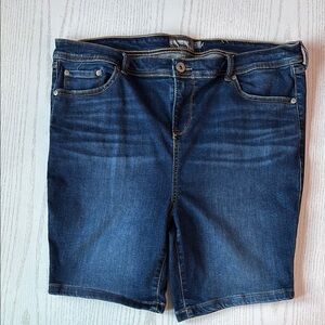 Torrid Women's High Waist Blue Jean Shorts